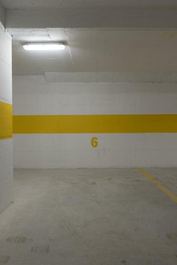 Sunray Apartment Tivat Luaran gambar