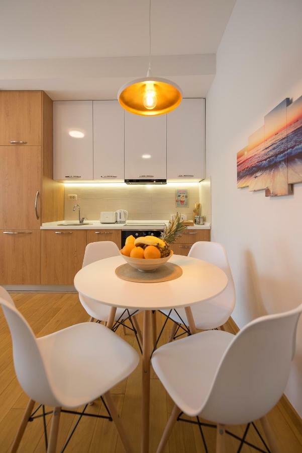 Sunray Apartment Tivat Luaran gambar